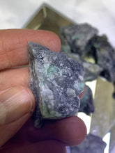 Load image into Gallery viewer, Emerald Rough - 4 Stones