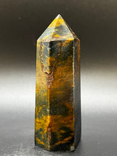 Load image into Gallery viewer, Blue Tiger's Eye Point