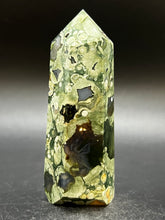 Load image into Gallery viewer, Rhyolite Points