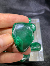 Load image into Gallery viewer, Malachite Tumbled
