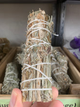 Load image into Gallery viewer, Mugwort