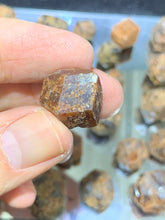Load image into Gallery viewer, Hessonite Garnet Rough