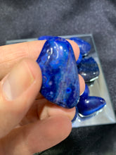 Load image into Gallery viewer, Agate Blue (Dyed) Tumbled - 4 Stones