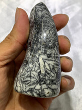 Load image into Gallery viewer, Pinolite Freeform Standing Piece