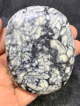 Load image into Gallery viewer, Exquisite Pinolite Freeform