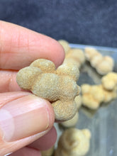 Load image into Gallery viewer, Bubble Orb Calcite