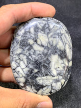 Load image into Gallery viewer, Exquisite Pinolite Freeform