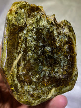 Load image into Gallery viewer, Tsavorite Garnet/Green Garnet
