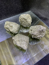 Load image into Gallery viewer, Pyrite Raw