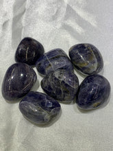 Load image into Gallery viewer, Iolite Tumbled