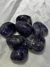 Load image into Gallery viewer, Iolite Tumbled