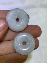 Load image into Gallery viewer, Jade Pendant