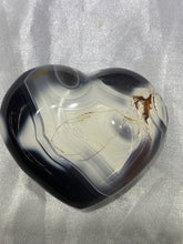 Load image into Gallery viewer, White Dragon Agate Heart