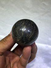 Load image into Gallery viewer, Hematite Sphere