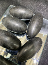 Load image into Gallery viewer, Black Shiva Lingam