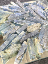 Load image into Gallery viewer, Crystalized Blue Kyanite - 3 Stones