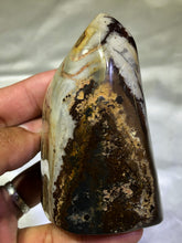 Load image into Gallery viewer, Nguni Standing Piece