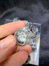 Load image into Gallery viewer, Apache Tears - 2 Stones