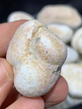 Load image into Gallery viewer, Goddess Stone