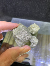 Load image into Gallery viewer, Pyrite Raw