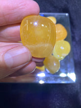 Load image into Gallery viewer, Yellow Calcite Tumbled