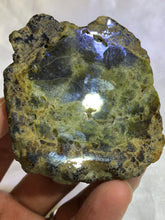 Load image into Gallery viewer, Tsavorite Garnet/Green Garnet
