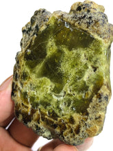 Load image into Gallery viewer, Tsavorite Garnet/Green Garnet