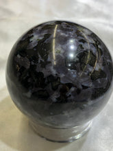 Load image into Gallery viewer, Blizzard Stone Sphere