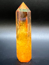 Load image into Gallery viewer, Tangerine Aura Quartz Point