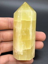 Load image into Gallery viewer, Himalayan Yellow Calcite Point