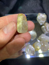 Load image into Gallery viewer, Rutilated Quartz Tumbled