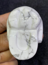 Load image into Gallery viewer, Howlite Skull