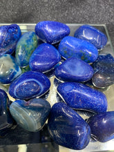 Load image into Gallery viewer, Agate Blue (Dyed) Tumbled - 4 Stones