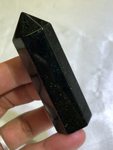 Load image into Gallery viewer, Green Goldstone Point