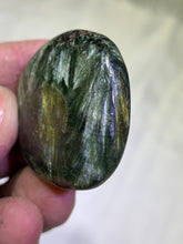 Load image into Gallery viewer, Seraphinite Tumbled