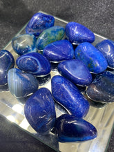 Load image into Gallery viewer, Agate Blue (Dyed) Tumbled - 4 Stones