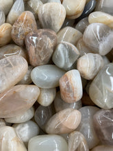 Load image into Gallery viewer, Peach Moonstone Tumbled - 4 Stone
