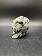 Load image into Gallery viewer, Moonstone Alien head