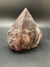 Load image into Gallery viewer, Lepidolite Generator Point