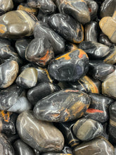 Load image into Gallery viewer, Black Onyx Tumbled - 4 Stones