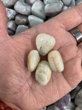 Load image into Gallery viewer, Peach Moonstone Tumbled - 4 Stone