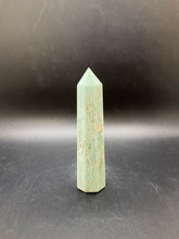 Load image into Gallery viewer, Amazonite Point