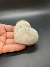 Load image into Gallery viewer, Dumortierite in Quartz - Heart