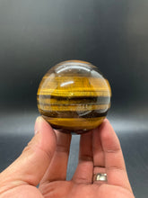 Load image into Gallery viewer, Yellow Tiger&#39;s Sphere
