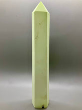 Load image into Gallery viewer, Lemon Chrysoprase Tower
