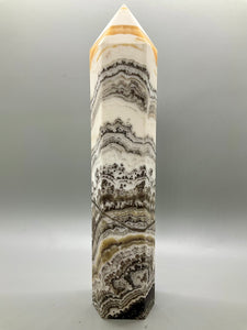 Black Phantom Calcite Tower
