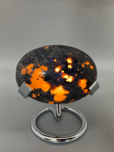 Load image into Gallery viewer, Yooperlite Fluorescent Palm Stone
