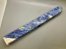 Load image into Gallery viewer, Blue Kyanite Tower
