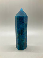 Load image into Gallery viewer, Apatite Point
