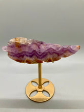Load image into Gallery viewer, Amethyst Leaf Carving
